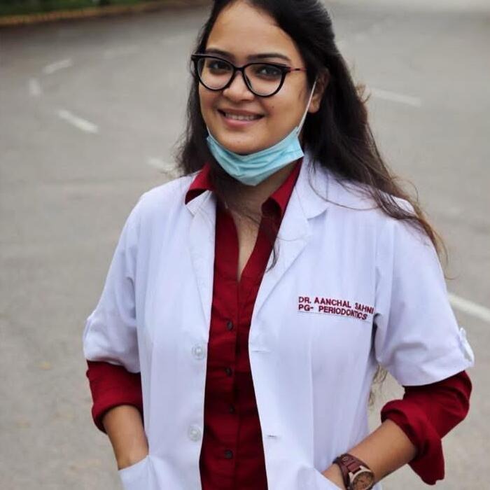 Dr. Aanchal Sahni - BDS MDS Periodontist Kandivali Mumbai